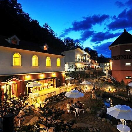 Gangneung Hills Five Pension Hotel Exterior photo